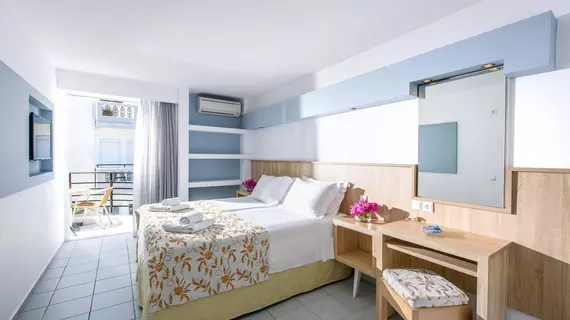 Alia Club Beach Hotel-Apartments | Girit Adası - Kandiye (bölge) - Hersonissos