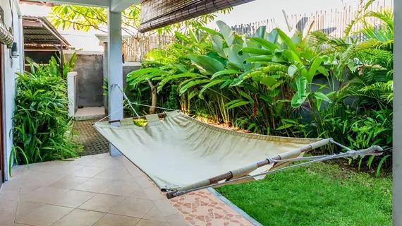 Mermaid Seminyak villa | Bali - Badung - Günbatımı Yolu