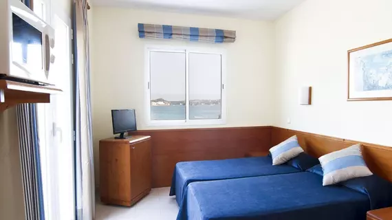 Apartamentos Niza | Balearic Adaları - Mayorka Adası - Calvia - Peguera