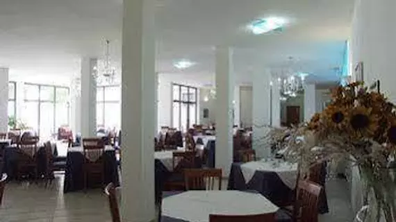 Hotel Piccolo Paradiso | Puglia - Foggia (il) - Rodi Garganico