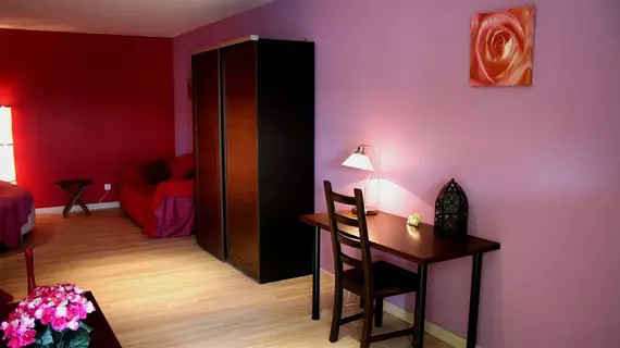 Hotel Caribou | Auvergne-Rhone-Alpes - Rhone (bölge) - Lyon (ve çevresi) - Chassagny