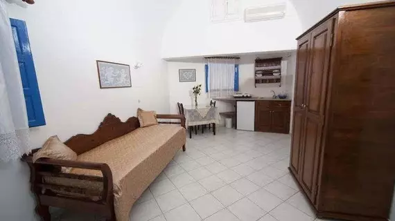 Georgis Apartments | Ege Adaları - Santorini