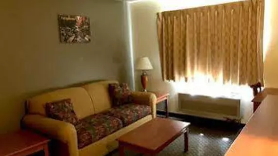 GuestHouse Inn & Suites Kellogg | Idaho - Wallace (ve civarı) - Kellogg