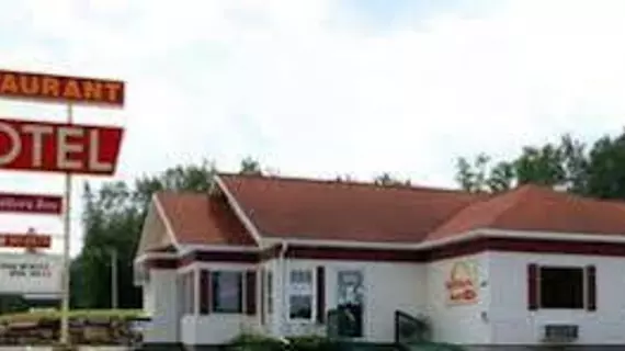 Settler's Inn & Motel | New Brunswick - Edmundston - Grand Falls (ve civarı) - Plaster Rock