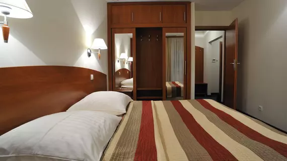 ibis Styles Warszawa West | Mazovya Voyvodalığı - Ozarow Mazowiecki - Mory