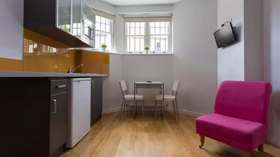 St James House - Concept Serviced Apartments | Londra (ve civarı) - Kensington - Holland Parkı