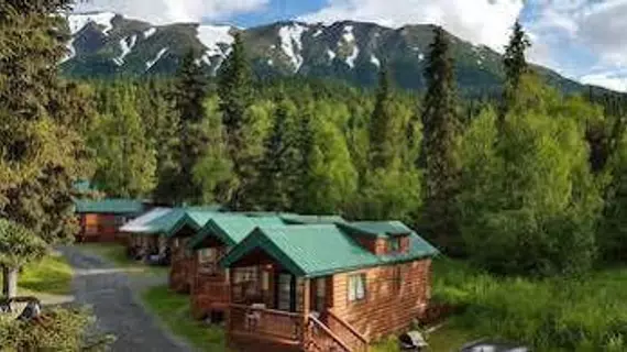 Gwin's Lodge & Roadhouse Est. 1952 | Alaska - Cooper Landing