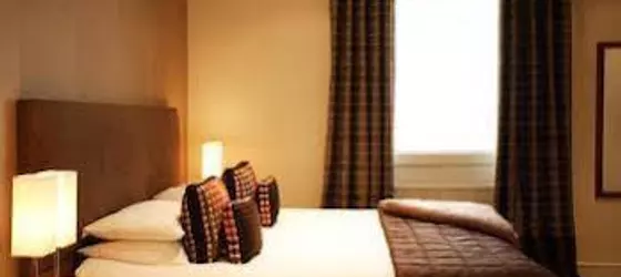 The George Hotel & Monty's | Gloucestershire (kontluk) - Cotswold District - Cheltenham