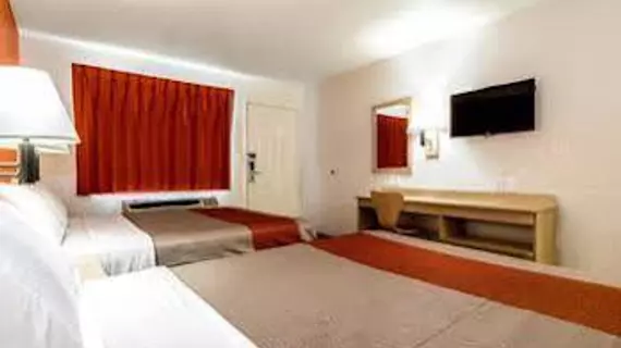 Motel 6 Anaheim - Fullerton East | Kaliforniya - Orange County - Anaheim