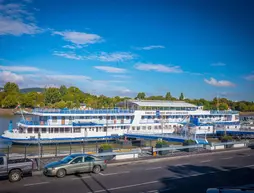 Boat Hotel Fortuna | Pest County - Budapeşte (ve civarı) - Budapeşte Kent Merkezi - Ujlipotvaros