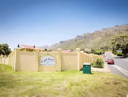 Cap Ou Pas Cap Guesthouse | Western Cape (il) - West Coast DC - Drakenstein - Cape Town (ve civarı) - Cape Town - Gordon's Bay