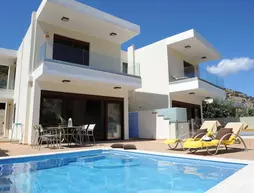 Palaiokastro Villas