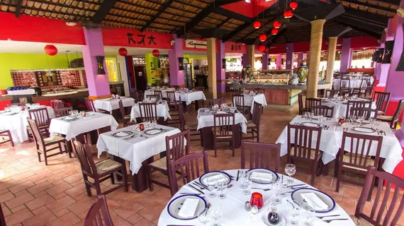 Royal Decameron Puerto Vallarta - All Inclusive | Nayarit - Bahía de Banderas - Puerto Vallarta (ve civarı) - Bucerias