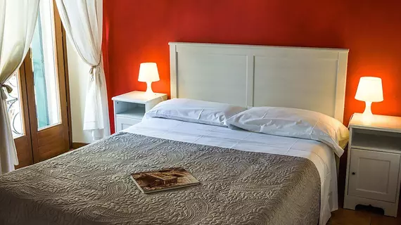 Veronetta House | Veneto - Verona (ve civarı) - Verona - Citta Antica