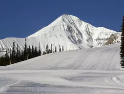 Cowboy Heaven Cabins | Montana - Big Sky