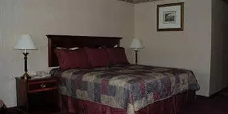 Shiretown Inn & Suites