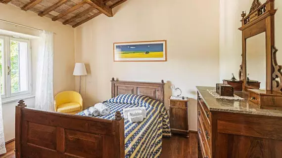 Casa Ezelina Bed and Breakfast | Marche - Pesaro and Urbino (vilayet) - Pesaro - Ginestreto