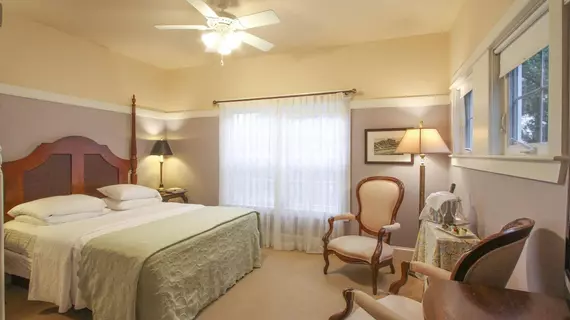 Beach Spa Bed and Breakfast | Virginia - Norfolk - Virginia Beach (ve civarı) - Virginia Beach