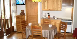 Logis Hotel Gai Soleil | Auvergne-Rhone-Alpes - Haute-Savoie (bölge) - Samoens