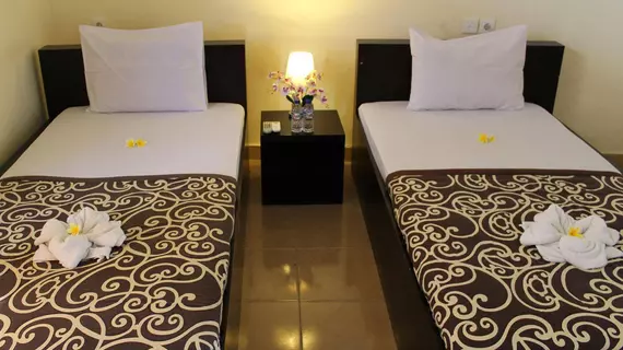 Gong Corner Homestay - Hostel | Bali - Kuta - Legian Kent Merkezi