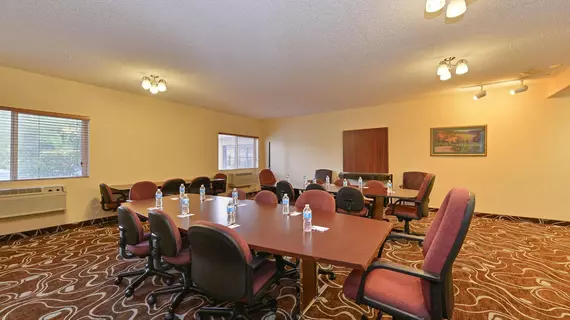 Quality Inn and Suites Denver North Westminster | Kolorado - Denver (ve civarı) - Westminster