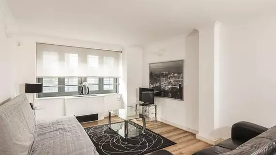 City Stay Aparts - Liverpool Street Apartment | Londra (ve civarı) - London City Center - City of London