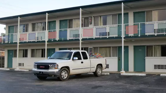 Hamilton Holiday Motel | Alabama - Hamilton