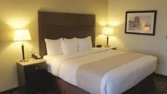 La Quinta Inn & Suites Las Vegas Airport South | Nevada - Clark County - Las Vegas (ve civarı) - Las Vegas - Paradise