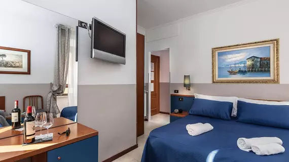 Ora Guesthouse | Lazio - Roma (ve civarı) - Roma Kent Merkezi - Monti