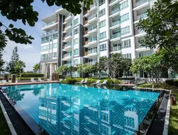 First Choice Grand Suites | Prachuap Khiri Khan (ili) - Hua Hin (ve civarı) - Hua Hin - Khao Takiab