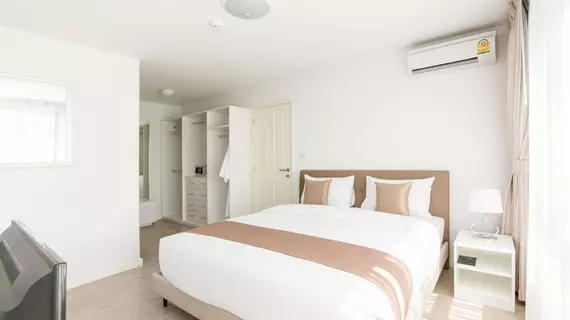 First Choice Suites by the Sea | Prachuap Khiri Khan (ili) - Hua Hin (ve civarı) - Hua Hin - Khao Takiab