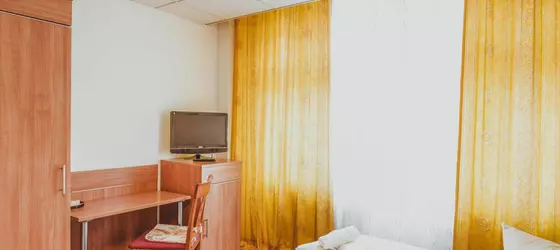 Hotel Pension Bolgerini Inn | Berlin (ve civarı) - Friedrichshain-Kreuzberg - Friedrichshain