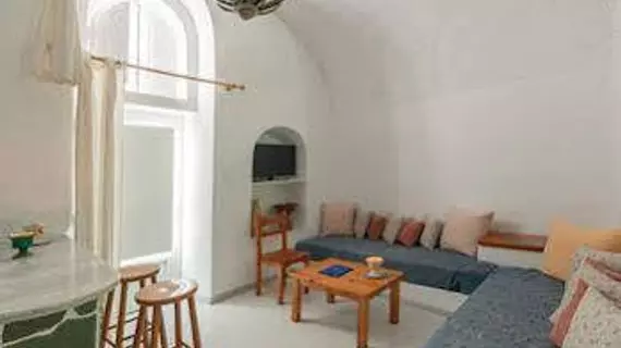 Vallas Apartments | Ege Adaları - Santorini