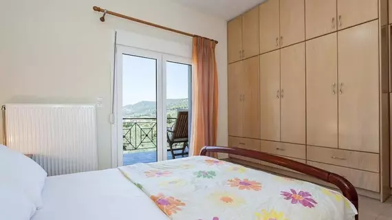 Pefkos Studios | Tesalya - Skopelos