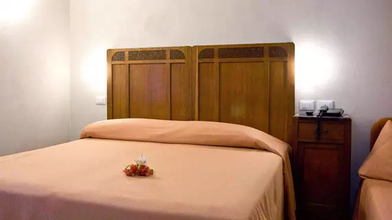 Hotel Europa | Liguria - La Spezia (il) - Levanto