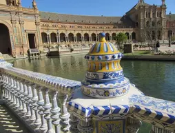 Nochela Sevilla | Andalucia - Seville İli - Sevilla - San Vicente