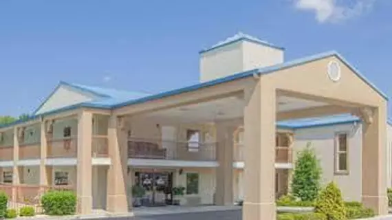 DAYS INN AND SUITES PINE BLUFF | Arkansas - Pine Bluff (ve civarı) - Pine Bluff