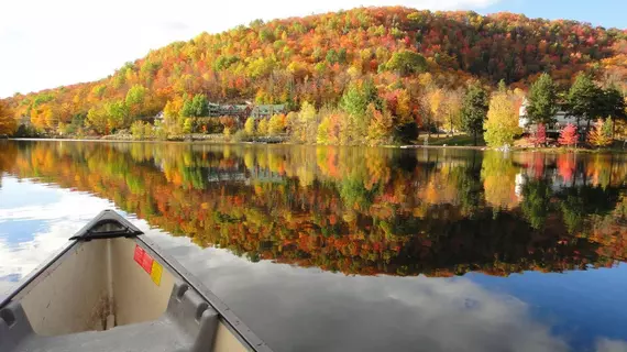 Auberge de Jeunesse HI Mont-Tremblant | Quebec - Les Laurentides Regional County Belediyesi - Tremblant Dağı (ve civarı) - Mont-Tremblant