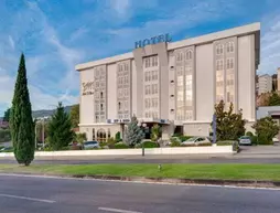 TRYP Covilha Dona Maria Hotel | Centro - Castelo Branco Bölgesi - Covilha