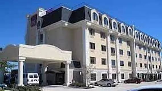 COMFORT SUITES AIRPORT | Louisiana - New Orleans (ve civarı) - Kenner - Kenner - Louis Armstrong Uluslararası Havalimanı