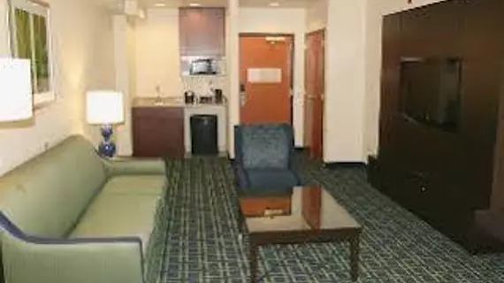 Fairfield Inn & Suites Tampa Fairgrounds/Casino | Florida - Tampa (ve civarı) - Tampa - Orient Park