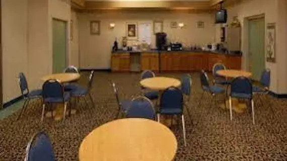 Quality Inn West Springfield | Massachusetts - Springfield (ve civarı) - West Springfield