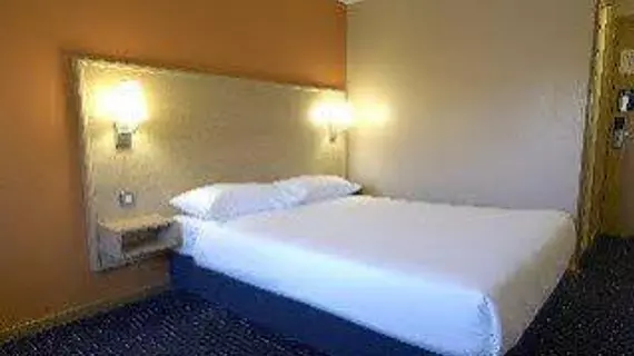 Travelodge Liverpool | Merseyside (ilçe) - Liverpool (ve civarı) - Liverpool - St George's Quarter