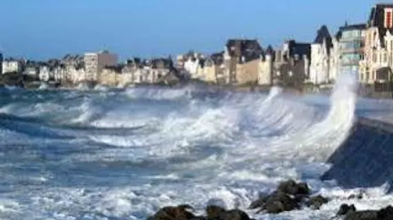 Hôtel Beaufort | Brittany - Ille-et-Vilaine - Saint-Malo - Parame - Courtoisville-Sillon-Moka