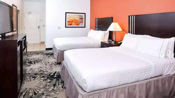 Holiday Inn Express & Suites Greenfield | Indiana - Indianapolis (ve civarı) - Greenfield