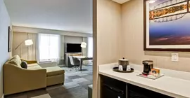 Hampton Inn & Suites by Hilton Saskatoon Airport | Saskatchewan - Saskatoon - Kuzey Sanayi Bölgesi