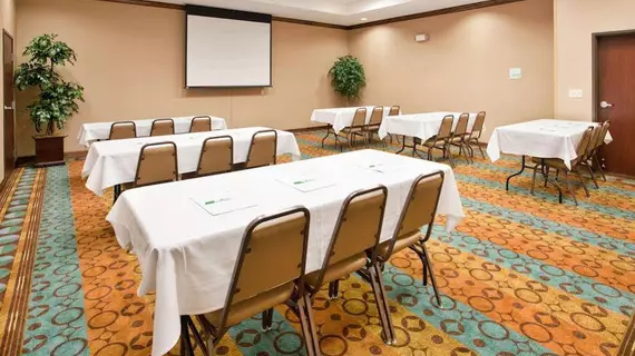 Holiday Inn Columbia East | Missouri - Columbia (ve civarı) - Columbia