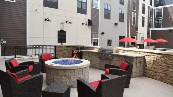 TownePlace Suites Lawrence Downtown | Kansas - Topeka (ve civarı) - Lawrence