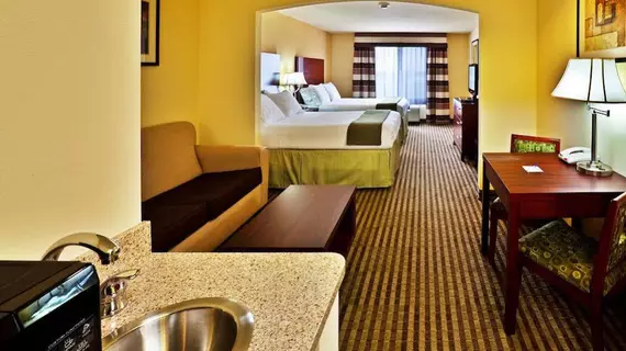 HOLIDAY INN EXPRESS & SUITES P | Oklahoma - Enid (ve civarı) - Perry