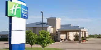 HOLIDAY INN EXPRESS & SUITES A